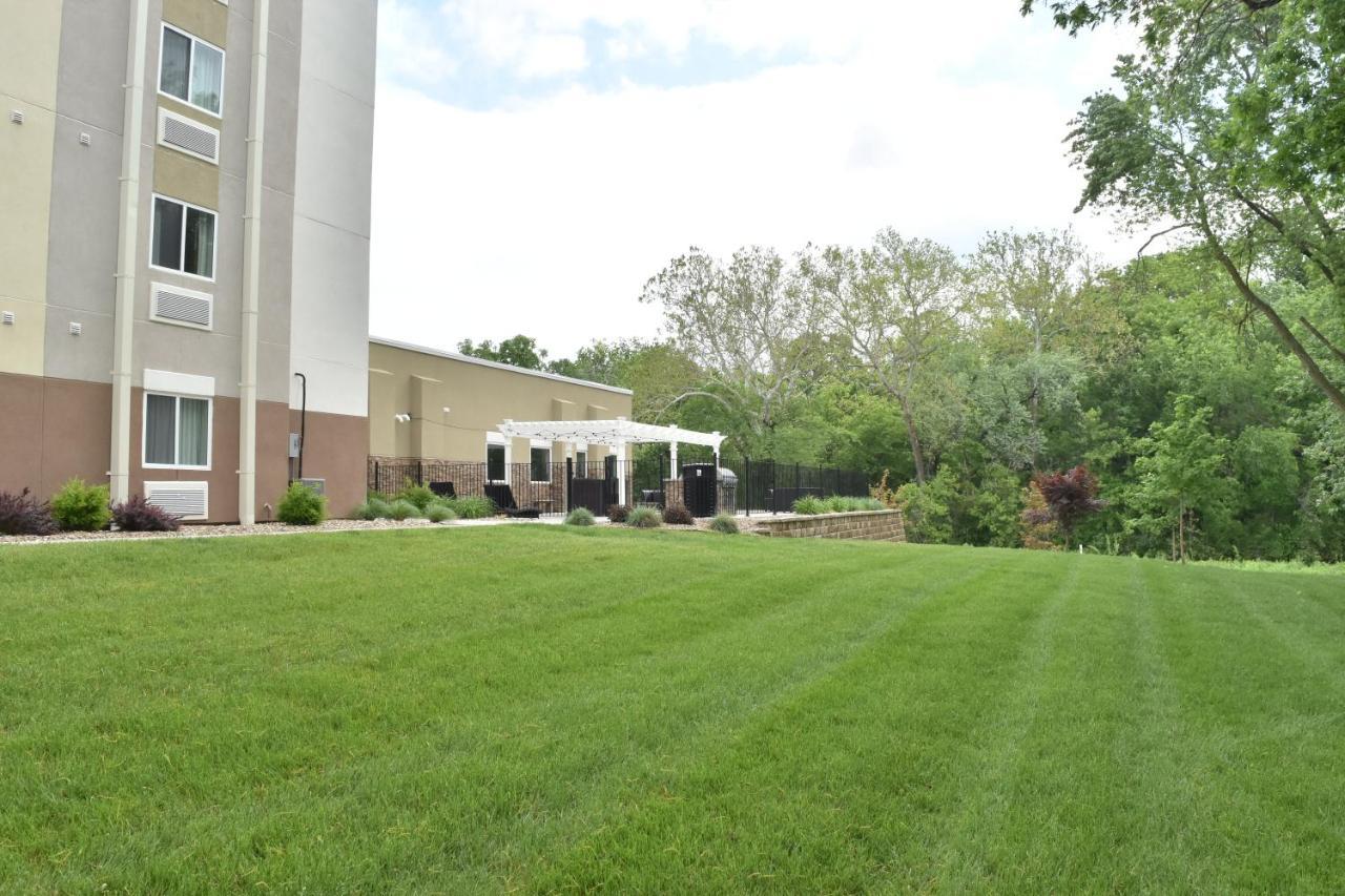 Hotel Candlewood Independence By Ihg Selsa